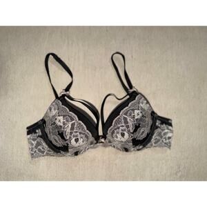 Victoria Secret black & white laced dream angel push up wired bra